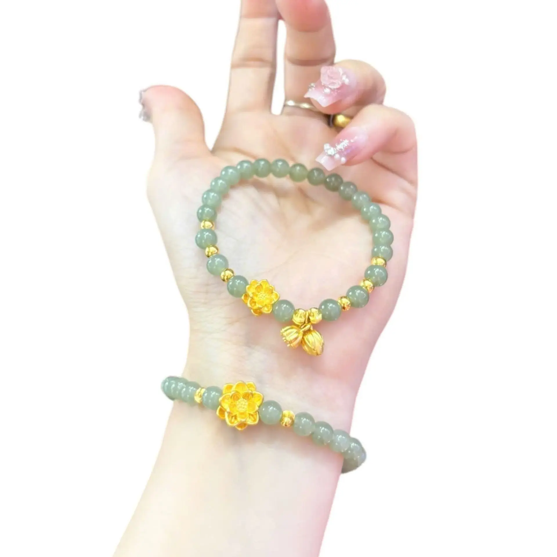 Mệnh hỏa hợp đá phong thủy màu gì