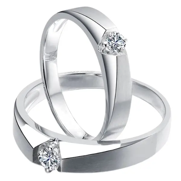 So sánh Vàng hồng và vàng trắng