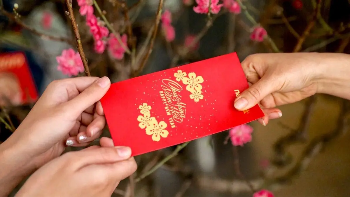 Tết nên làm gì để may mắn cả năm