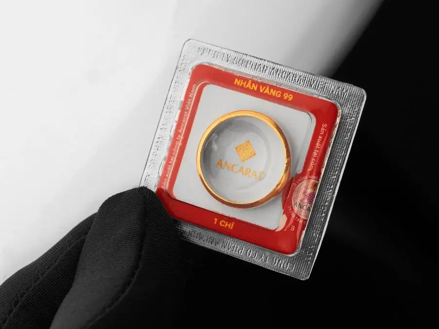 Trả lời Giá vàng tăng do đâu