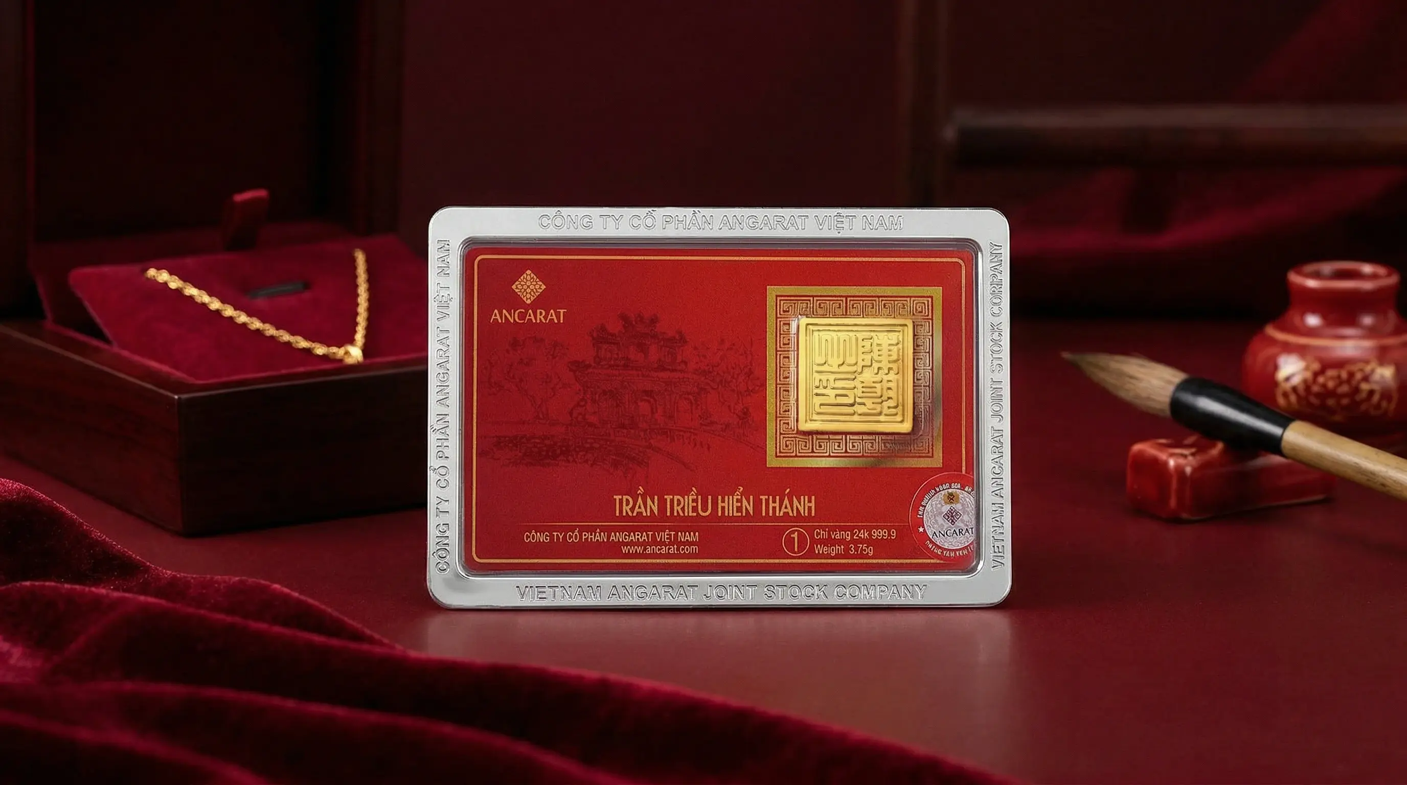 Cận cảnh vàng miếng Kim Ấn Trần Triều 1 chỉ với hoa văn triện cổ, biểu tượng quyền uy và ý nghĩa chiêu tài – giữ lộc.